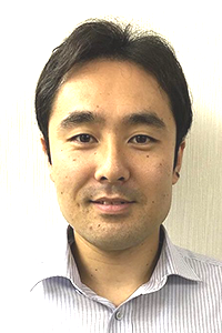 石田展久